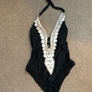 Super cute swimsuit
